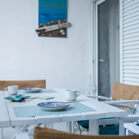 Grey Theros Apartments Paralia Dionisiou Exterior foto