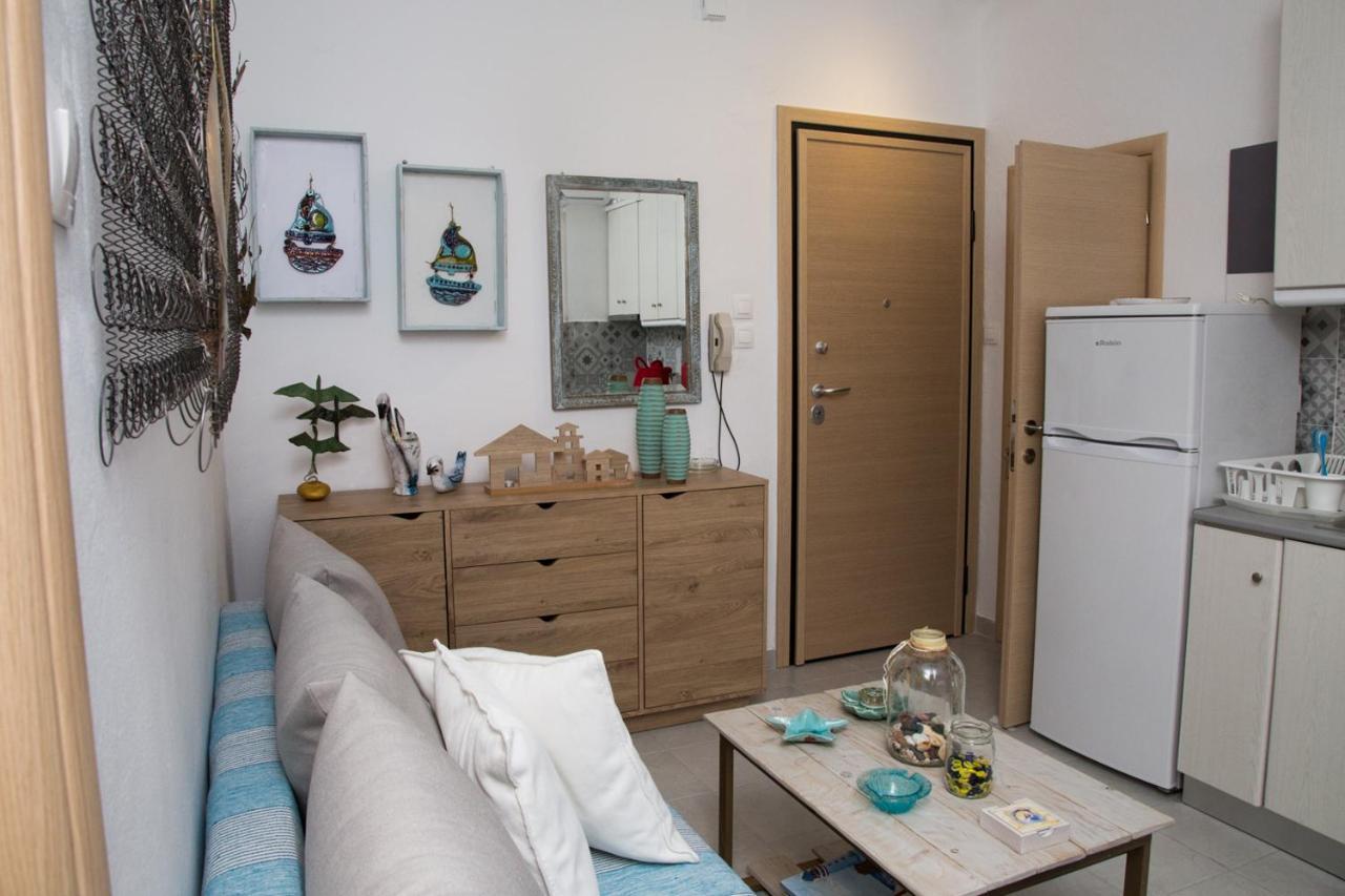 Grey Theros Apartment