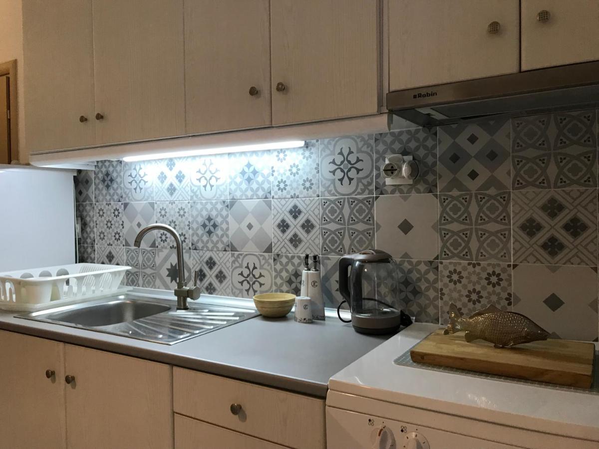 Grey Theros Apartment